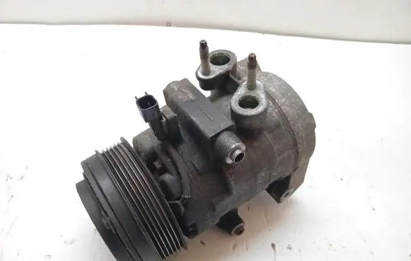 Ford Mustang V Air conditioning (A/C) compressor (pump) AR33-19D629-BE
