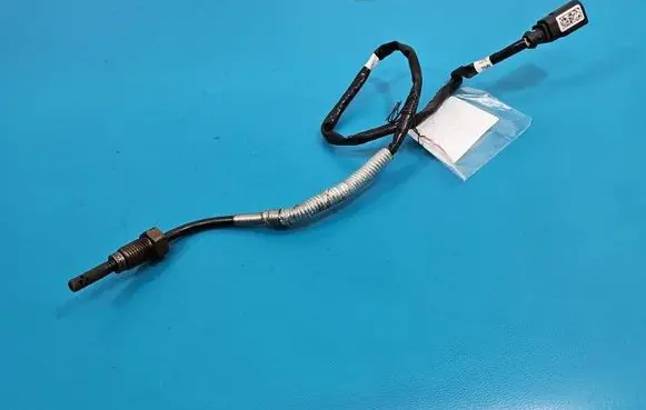 Volkswagen PASSAT B8 Exhaust gas temperature sensor 04L906088HT IMPRK1583283