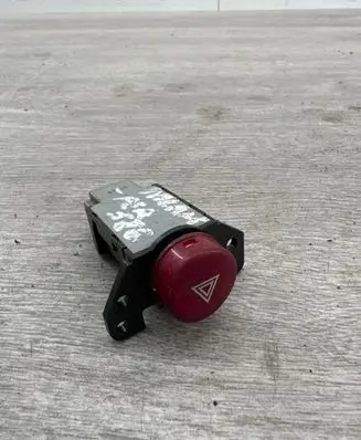 Mitsubishi Outlander Hazard light switch 3171