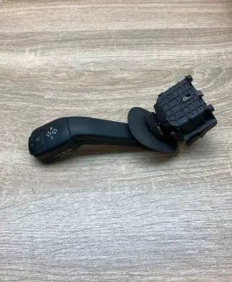 BMW 5 E39 Indicator stalk 8352172 011004