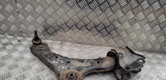 Volvo V70 Front lower control arm/wishbone
