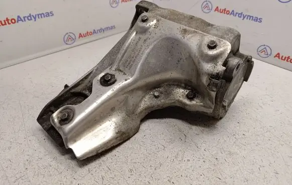 BMW X5 E70 Engine mounting bracket 22116777263 22116777267 22116777831