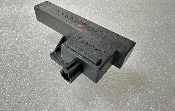 Audi A6 S6 C7 4G Keyless (KESSY) go control unit/module 8K0907247