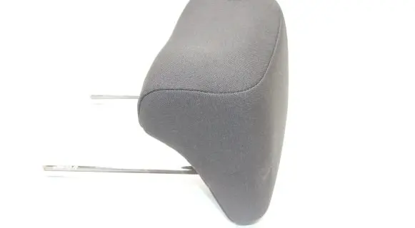Volkswagen Polo VI Front seat headrest 
