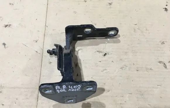 Land Rover Range Rover L405 Tailgate hinge LR036593