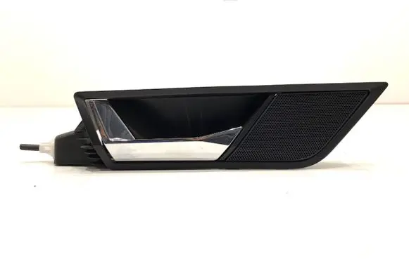 Skoda Fabia Mk3 (NJ) Rear door interior handle 