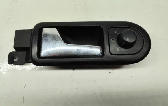 Volkswagen PASSAT B5.5 Front door interior handle 3B1837113