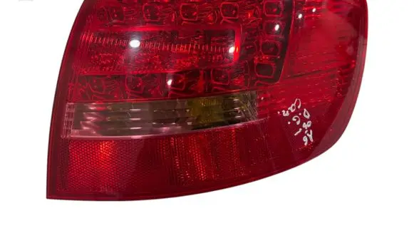 Audi A6 S6 C6 4F Rear/tail lights 4F9945096B 89037052