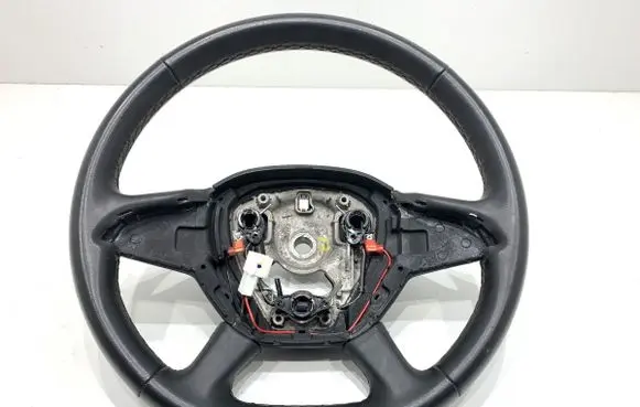 Dacia Duster II Steering wheel
