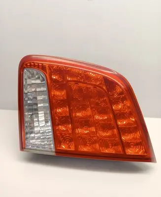 KIA Sorento Tailgate rear/tail lights 924062P1