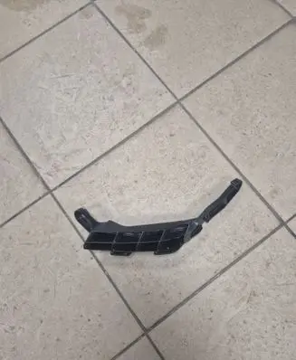 Toyota RAV 4 (XA50) Rear bumper mounting bracket 5256342050