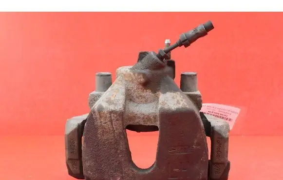 Ford Focus Front brake caliper