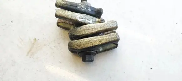 Nissan Qashqai Fuel Injector clamp holder