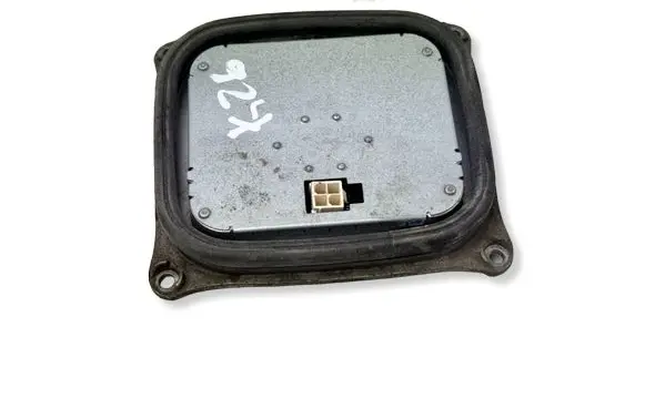 Iveco Daily 6th gen LED ballast control module 5801527115 10EEG102155 130732938800