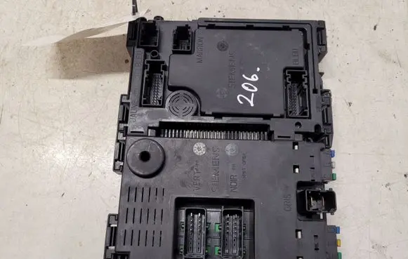 Peugeot 206 Comfort/convenience module 9626460880 BSIT1