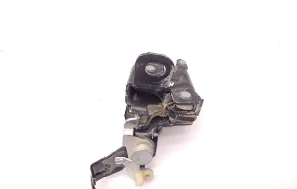Man TGE 1gen Rear door lock 7E0827161A