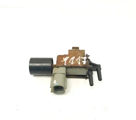 Toyota Hilux (AN10, AN20, AN30) Turbo solenoid valve