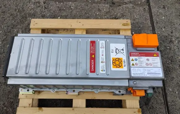 Peugeot 308 Hybrid / electric car battery 