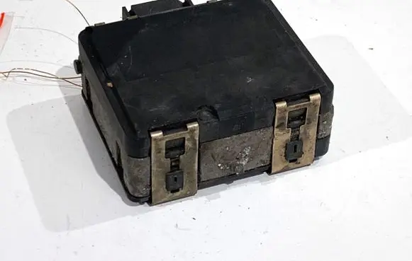 Mercedes-Benz Sprinter W907 W910 Other exterior part A9079000908