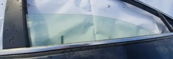 Honda Accord Front door window glass four-door