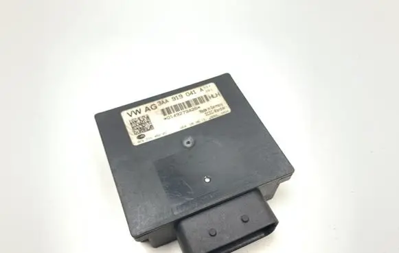 Volkswagen Golf VI Other control units/modules 3AA919041A 8ES01045220