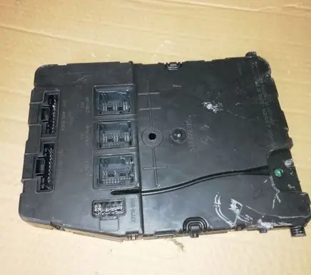 Renault Scenic II - Grand scenic II Comfort/convenience module 8200351185 S118400920C