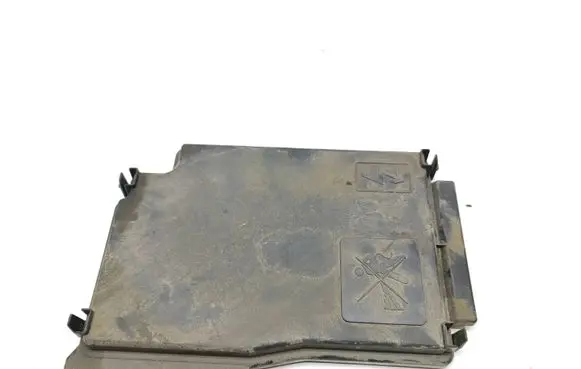 Renault Trafic III (X82) Fuse box cover 243121532R 93452998