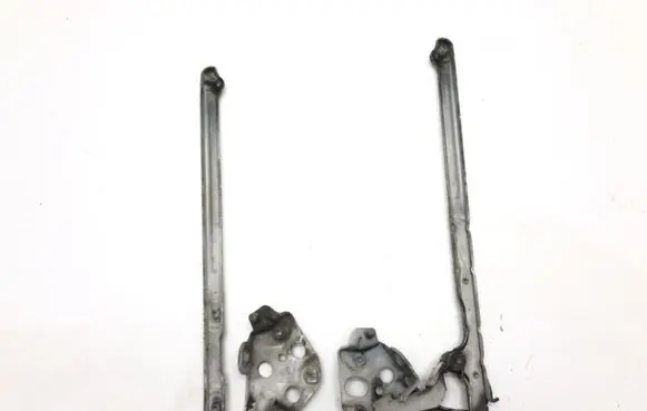 Mercedes-Benz E W210 Engine bonnet/hood hinges 2108800728 2108800828