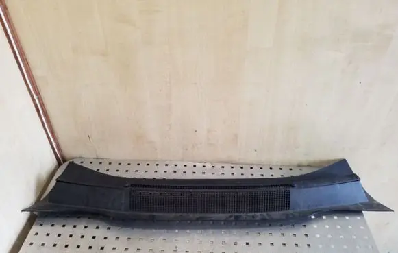 Opel Zafira B Wiper trim 13142034 1154682