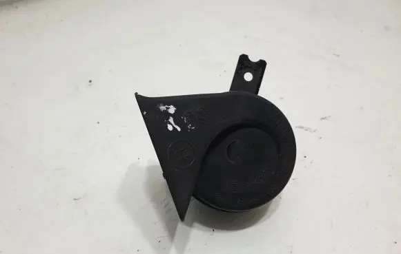 Hyundai Santa Fe Horn signal 28R000589