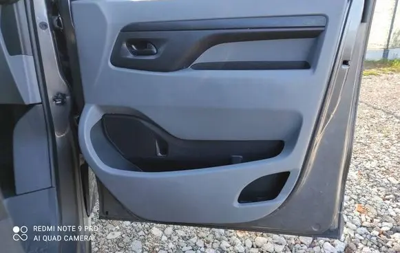 Peugeot Expert Coupe rear side trim panel 