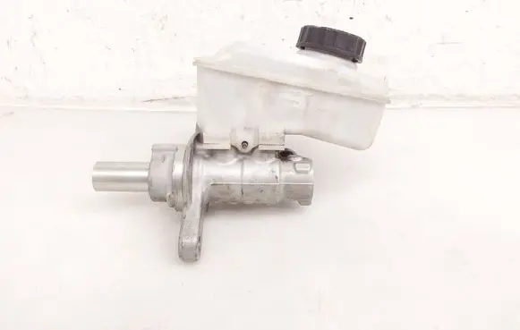 Mini One - Cooper F56 F55 Master brake cylinder 0204794060 34336860686 179044