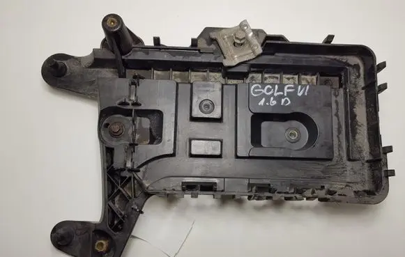 Volkswagen Golf VI Battery tray 1K0915333