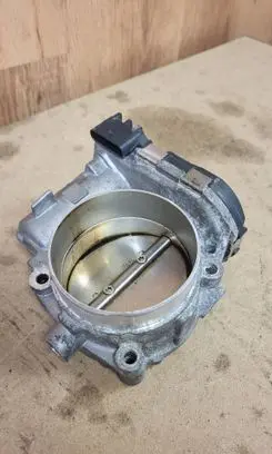 Mercedes-Benz GLC C253 Throttle valve A2761410125