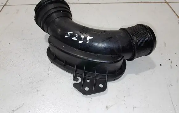 Land Rover Discovery Sport Intercooler hose/pipe GJ326C780