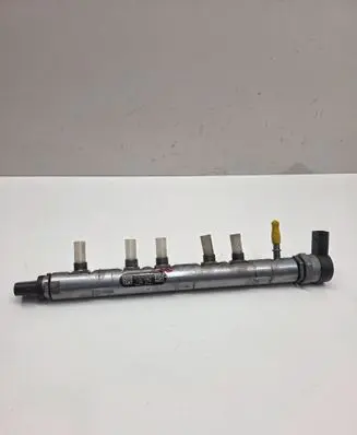 BMW 5 F10 F11 Fuel main line pipe 7809128 830927L1 0445214183