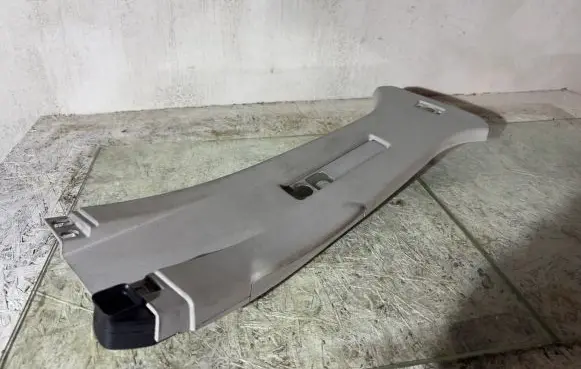 Ford Galaxy (B) pillar trim (top) G06M21U24582A CZ9HA