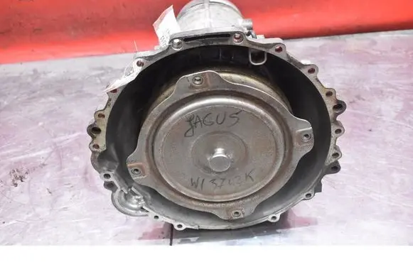 Jaguar XJ X350 Manual 6 speed gearbox 5W93-7000-AD