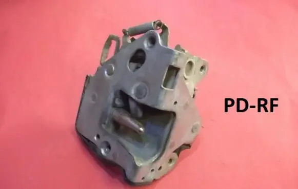 Mercedes-Benz W123 Front door lock 1237230208
