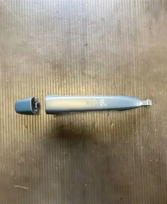 Lexus RX 300 Front door exterior handle