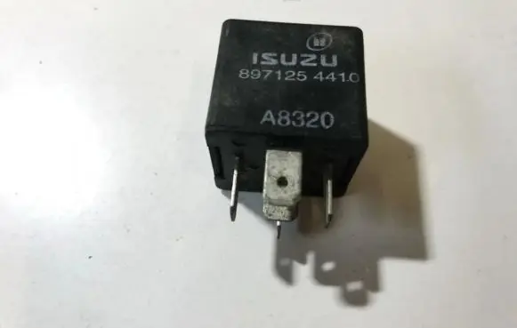 Opel Frontera B Other relay 8971254410 d9095