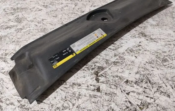 Audi A4 S4 B9 Radiator trim 8W0807081