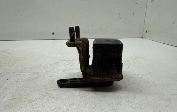 Mercedes-Benz E W211 Air suspension front height level sensor A0105427717