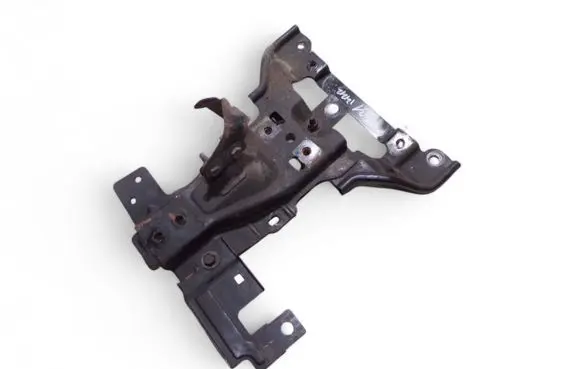 Nissan X-Trail T31 ABS pump bracket 