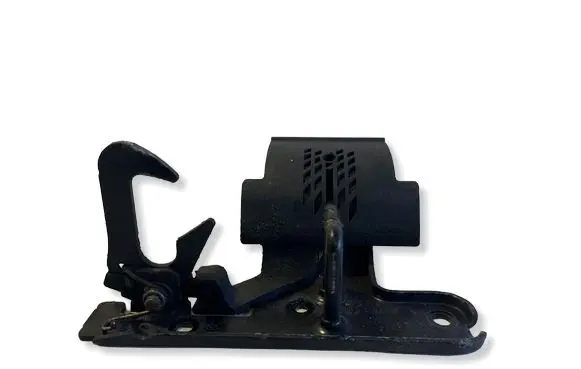Audi TT TTS Mk2 Engine bonnet/hood lock/catch 8J0823480C