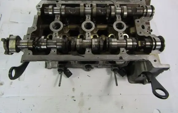 Audi A6 Allroad C6 Engine head 06E103404A