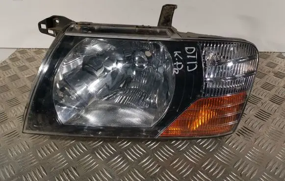 Mitsubishi Pajero Headlight/headlamp