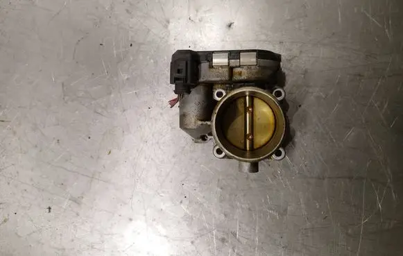 Audi A4 S4 B7 8E 8H Throttle valve 06B133062M