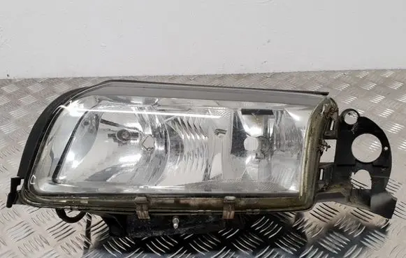 Volvo S80 Headlight/headlamp