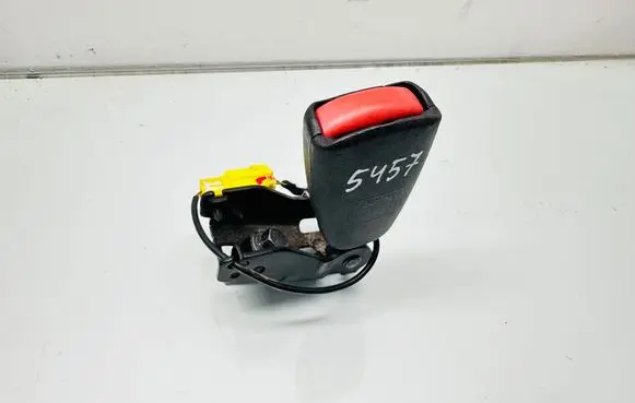 Volvo V70 Rear seatbelt buckle 8632321